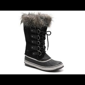 Sorel Joan of arctic winter boots